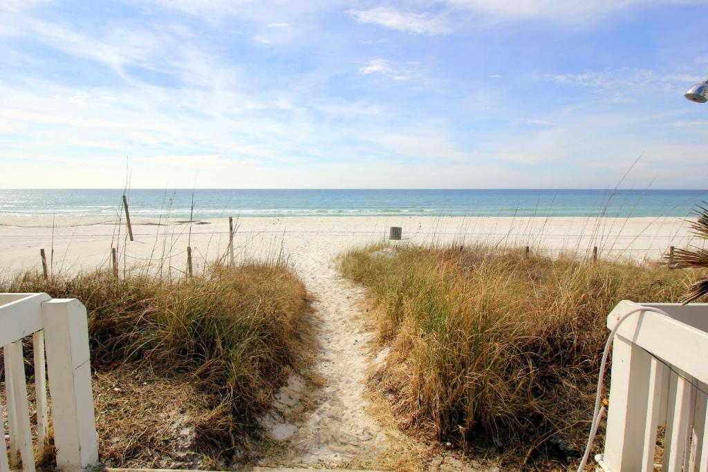 Sugar Sands Inn & Suites Panama City Beach - image 5