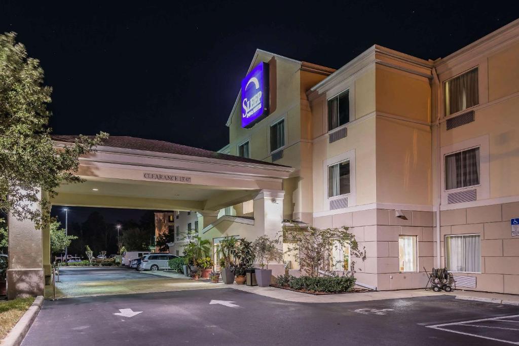 Sleep Inn & Suites University/Shands - main image