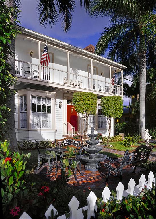 Sabal Palm House Bed and Breakfast - main image