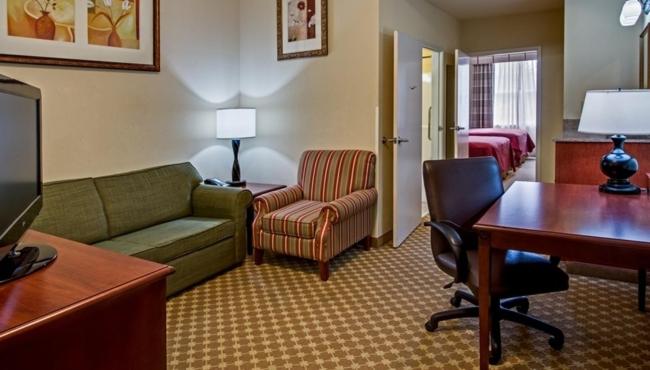 Country Inn & Suites by Radisson Crestview FL - image 5