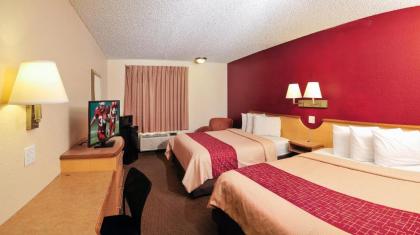 Red Roof Inn & Suites Pensacola East - Milton - image 5