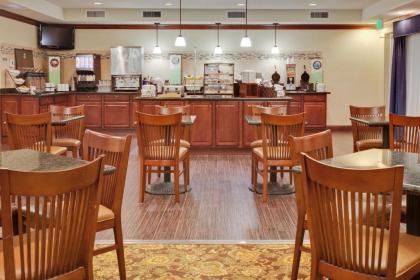 Country Inn & Suites by Radisson Port Orange-Daytona FL - image 2