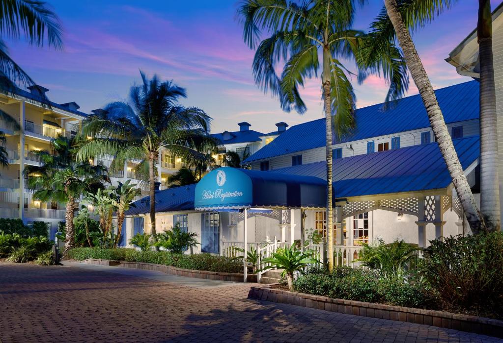 Olde Marco Island Inn and Suites - main image