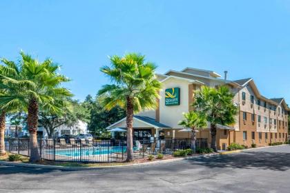 Quality Inn Leesburg Chain of Lakes Florida