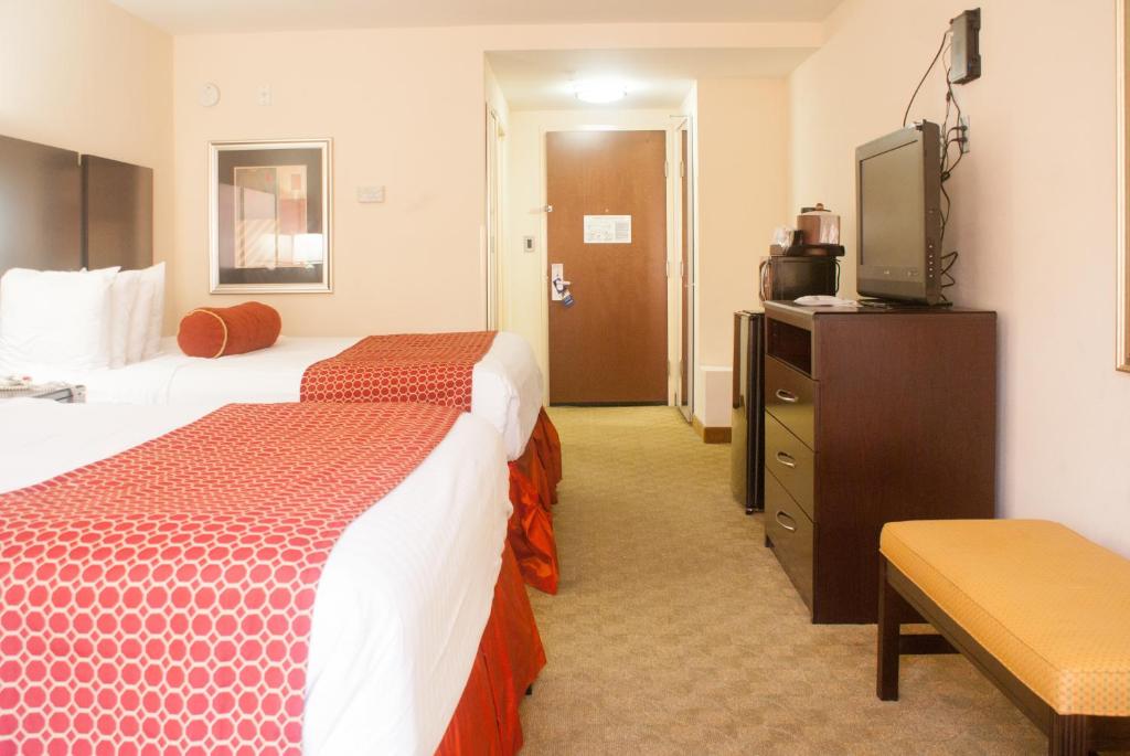 Best Western Plus Cecil Field Inn & Suites - image 5