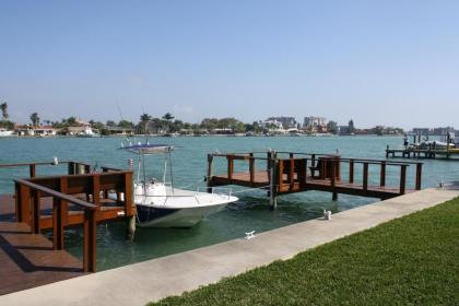 Westwinds Waterfront Resort - image 4