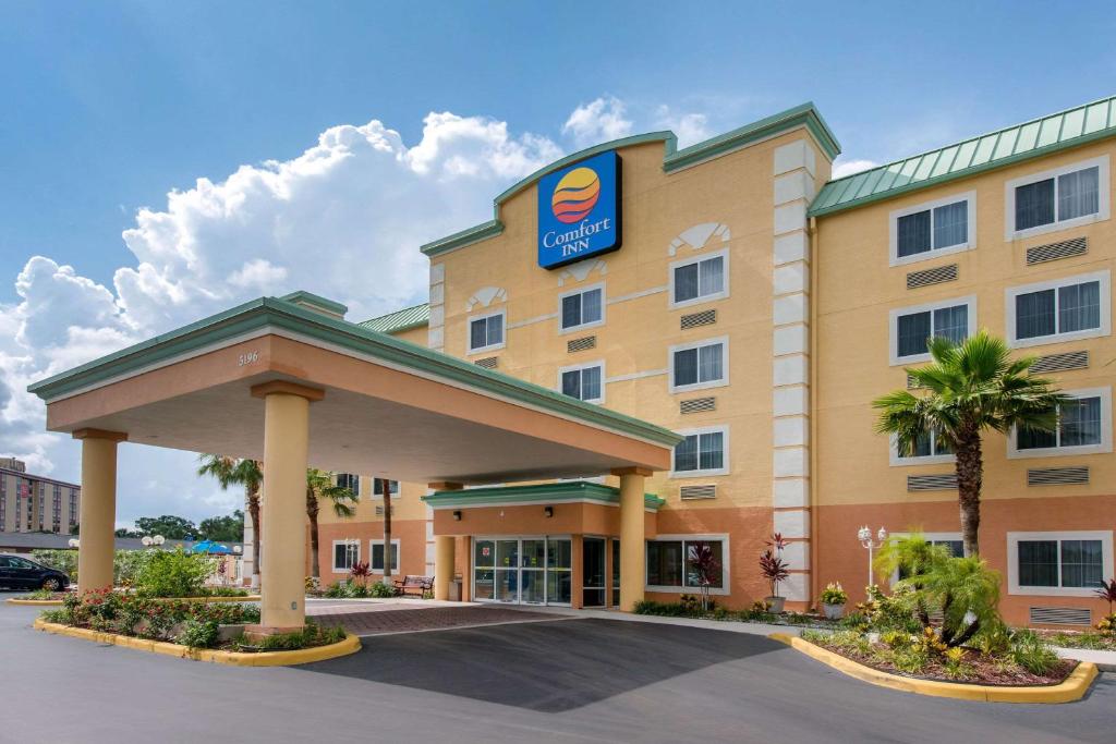 Comfort Inn Kissimmee-Lake Buena Vista South - image 3