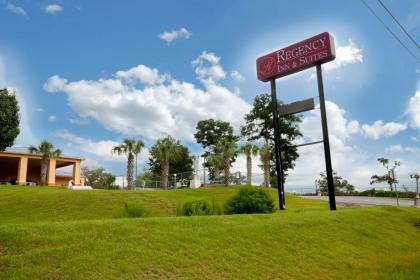 Regency Inn and Suites Defuniak Springs DeFuniak Springs Florida