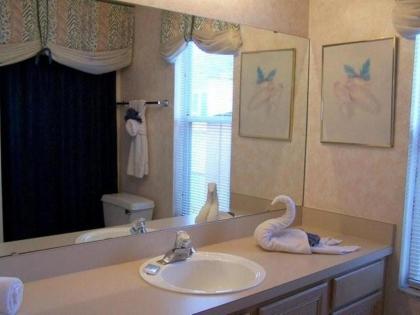 Sunsplash Vacation Homes - image 3