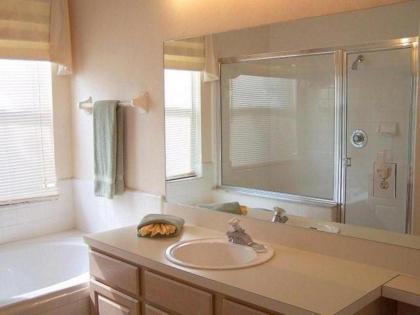 Sunsplash Vacation Homes - image 4