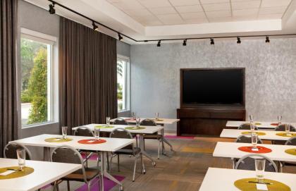 Aloft Miami Doral - image 5