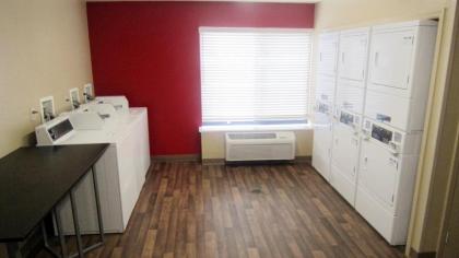 Extended Stay America Suites - Orlando - Orlando Theme Parks - Vineland Rd - image 3