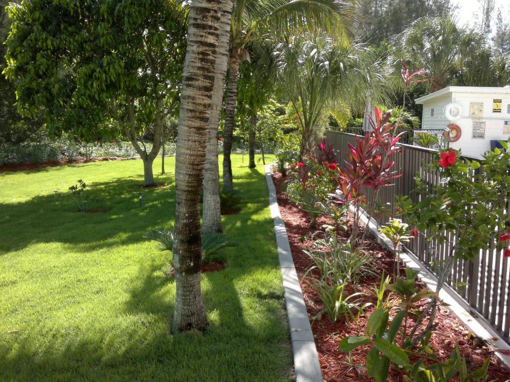 Budget Inn Punta Gorda - image 3