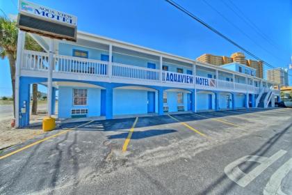 Aqua View Motel - image 2