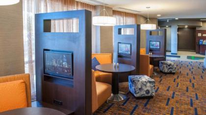 Courtyard by Marriott Pensacola Downtown - image 5