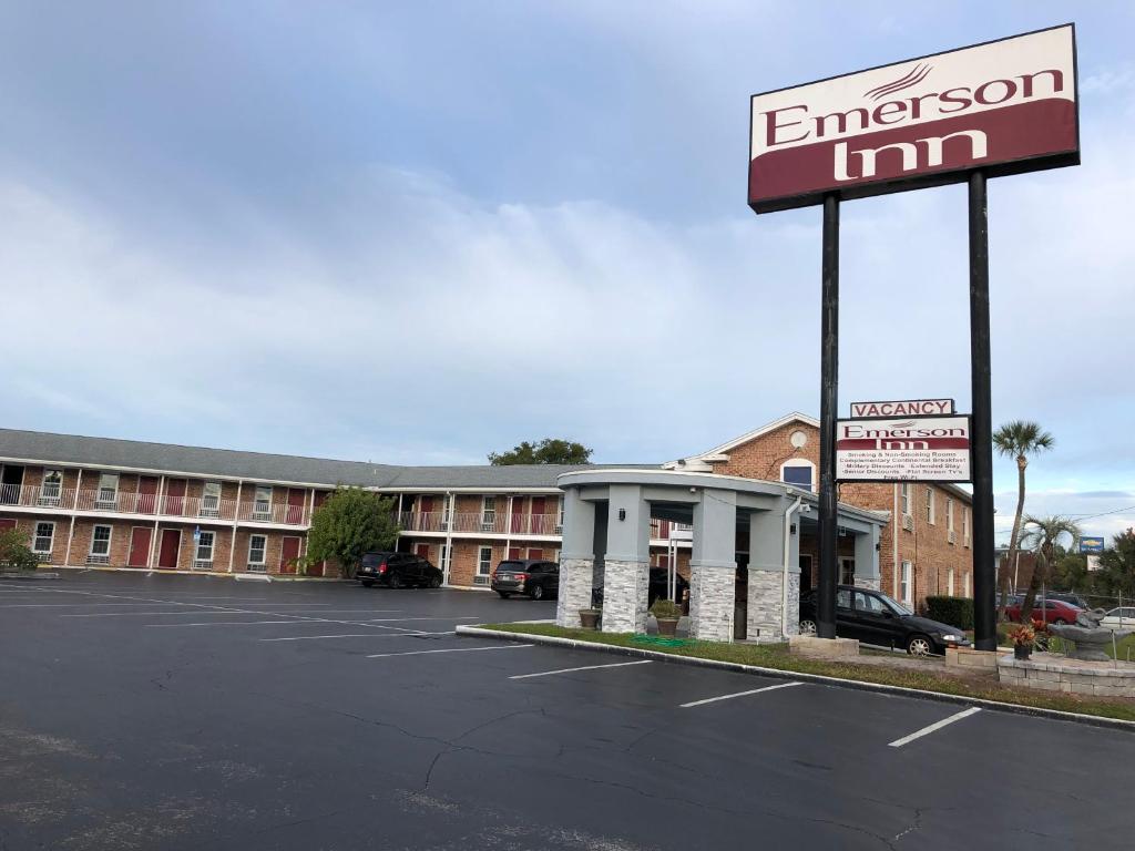 Emerson Inn - Jacksonville - main image