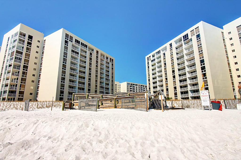 Shoreline Towers Townhouse 4-4 by RealJoy Vacations - image 5