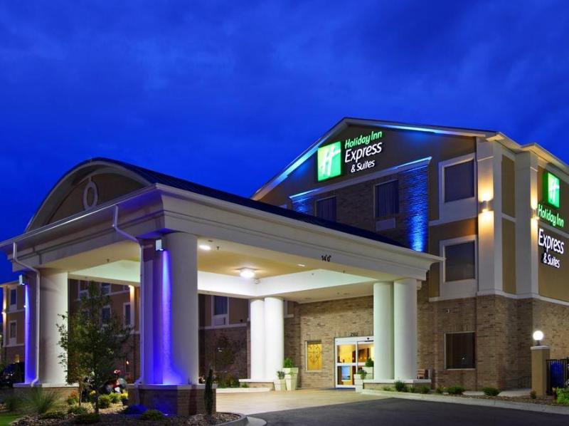 Holiday Inn Express & Suites Lantana - main image