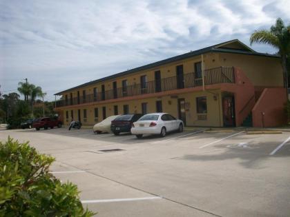 All-Suite Motel LLC - image 3