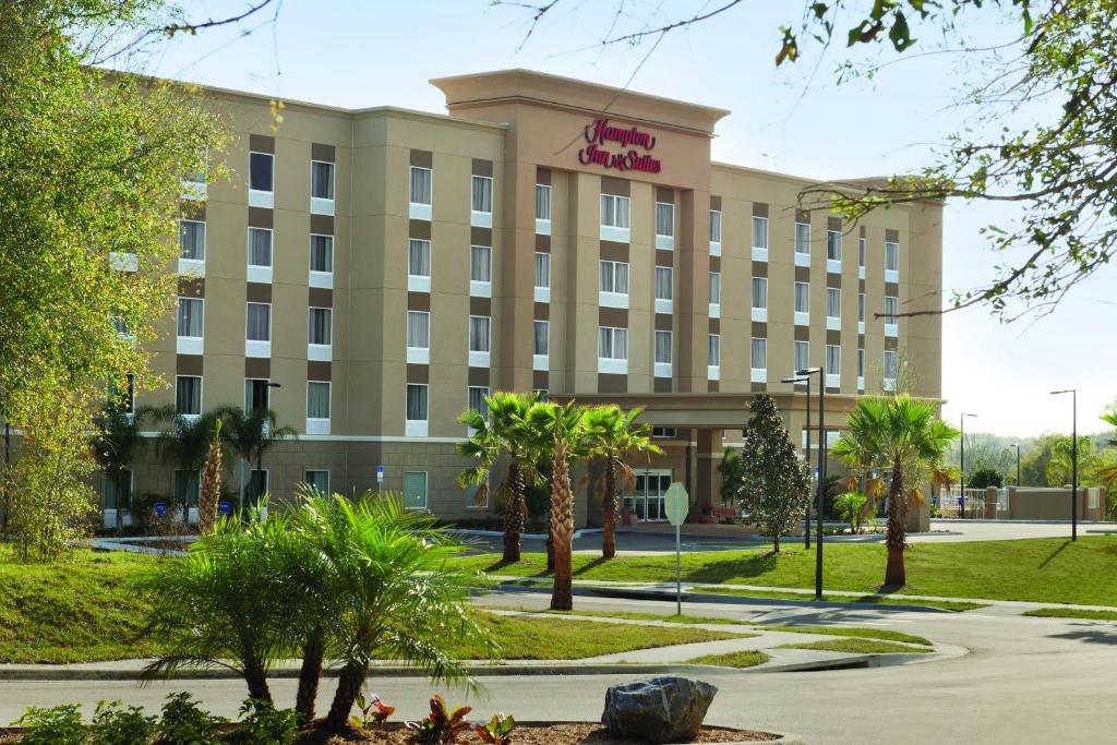 Hampton Inn & Suites - DeLand - main image