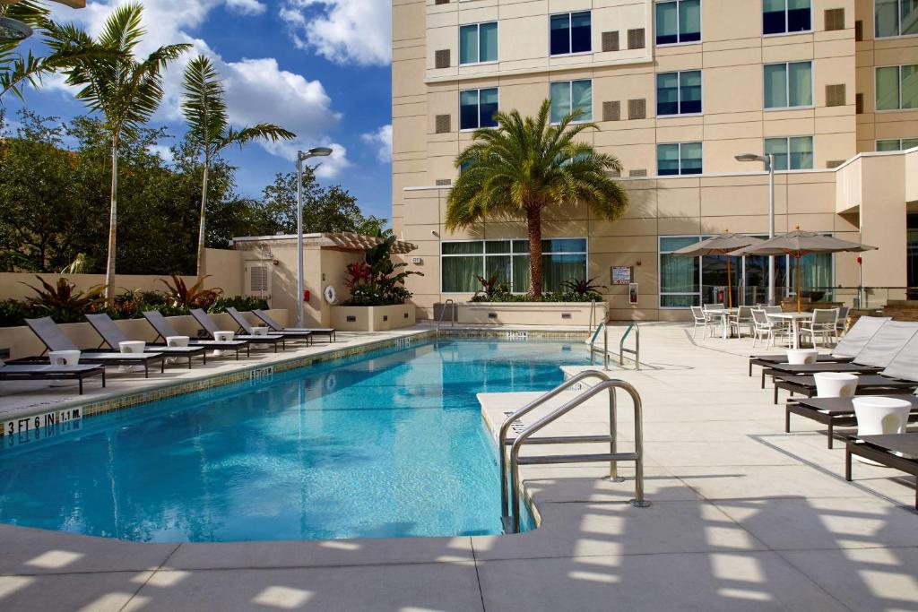 Hyatt Place Miami Airport East - main image