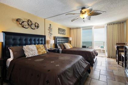 Ocean View Condo Right on the Beach!