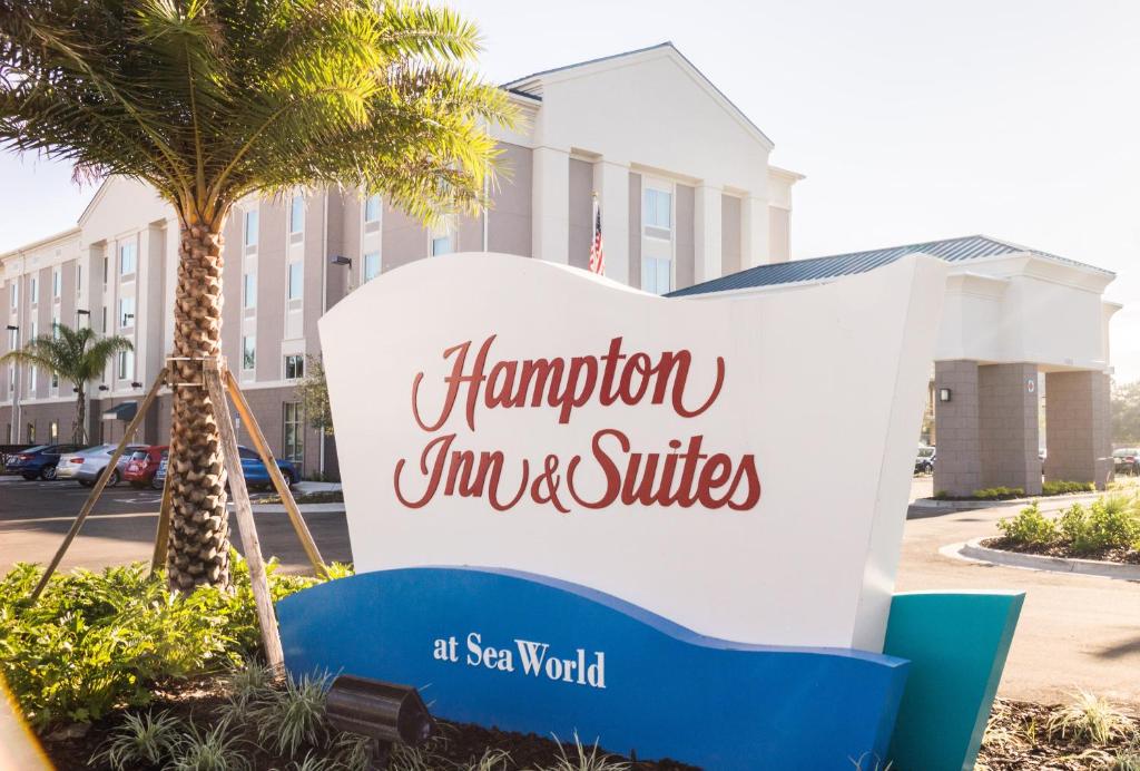 Hampton Inn & Suites Orlando near SeaWorld - main image