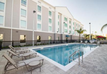 Hampton Inn & Suites Orlando near SeaWorld - image 4