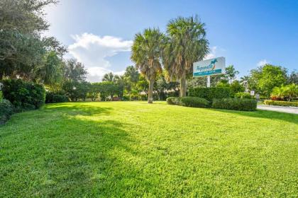 Tequesta Palms Inn - image 1