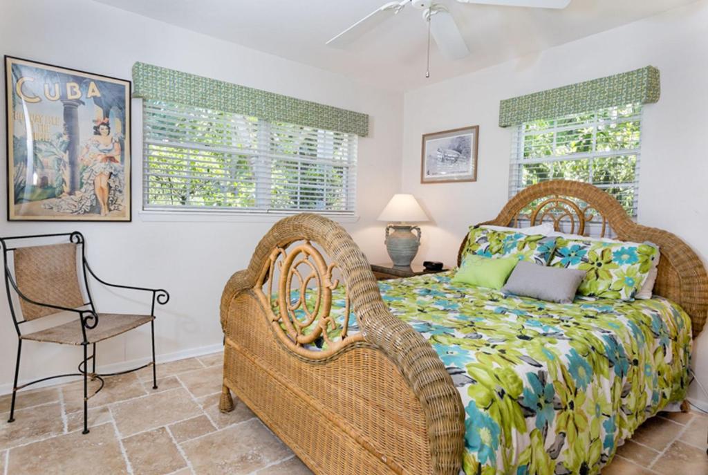 Nerita Garden- Sanibel Home - image 3