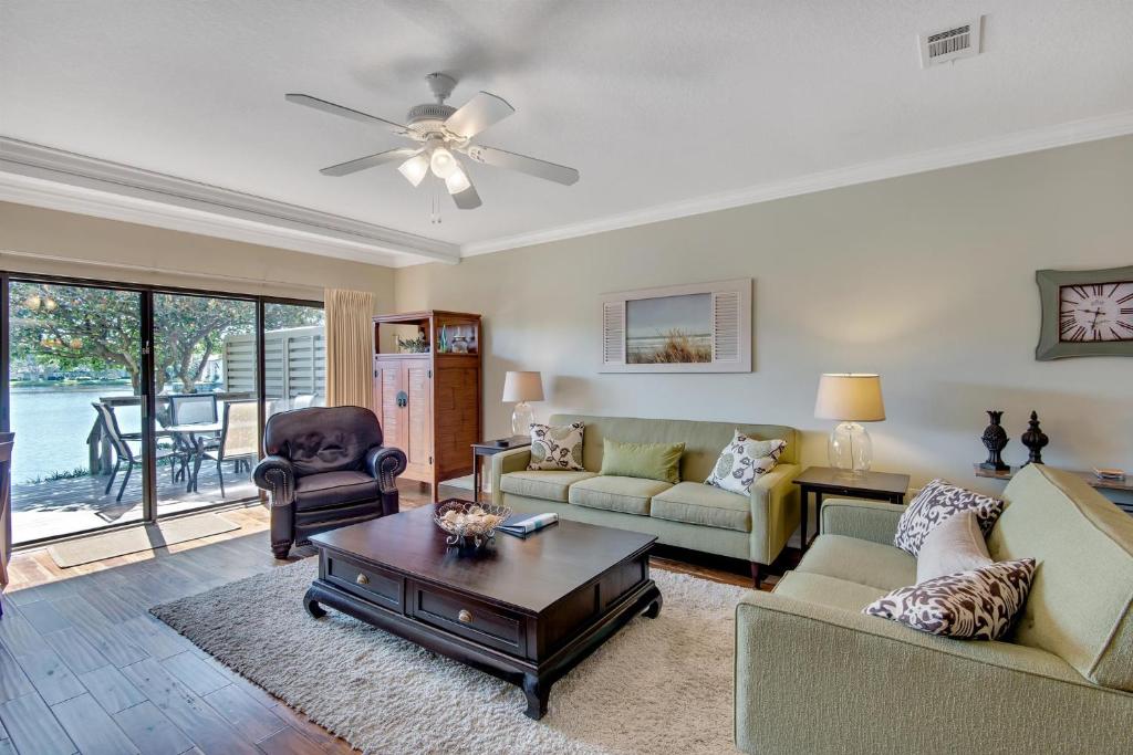 Beachwalk Villa 5193 - image 2