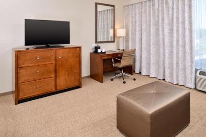 Hampton Inn & Suites Orlando/Downtown South - Medical Center - image 5