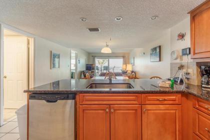 107 Beach Place Condos - image 5