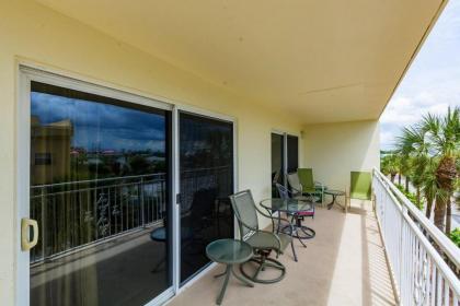 208 Madeira Norte Condo - image 2