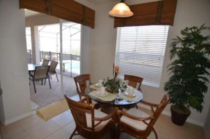 Picture Renting Your Own Luxury Villa on the Exclusive Windsor Hills Resort close to Disney Orlando Villa 2787 - image 4