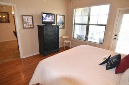 Luxury 5 Star Home on Bella Piazza Resort Minutes from Disney World Orlando Apartment 2692 - image 1