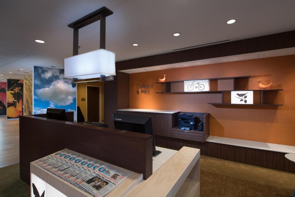 Fairfield Inn & Suites by Marriott Panama City Beach - image 3