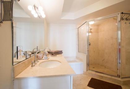 Apartment By Great Sunny Isles Lodging - image 4