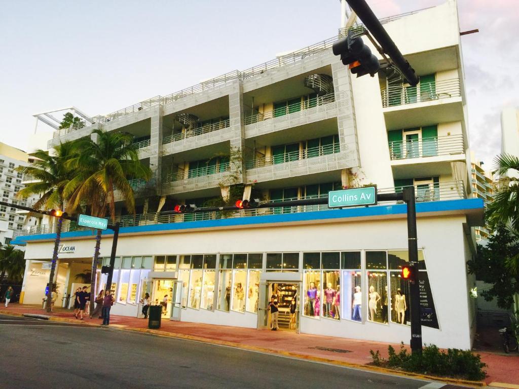 Apartment at De Soleil Hotel on Ocean Drive - image 2