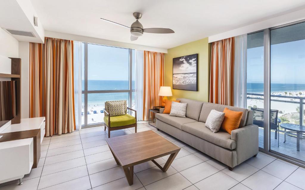 Club Wyndham Clearwater Beach Resort - image 3