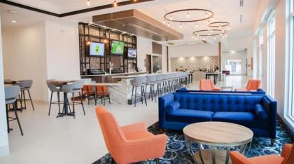 Hilton Garden Inn Tampa Suncoast Parkway - image 1