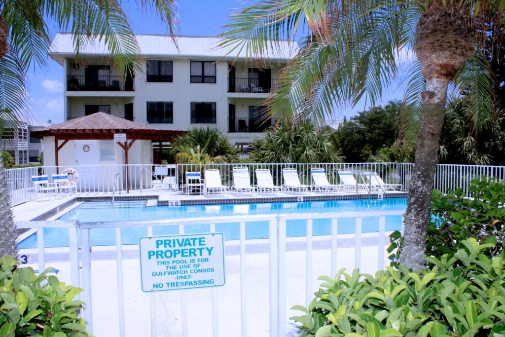 Anna Maria Island Beach Sands - main image