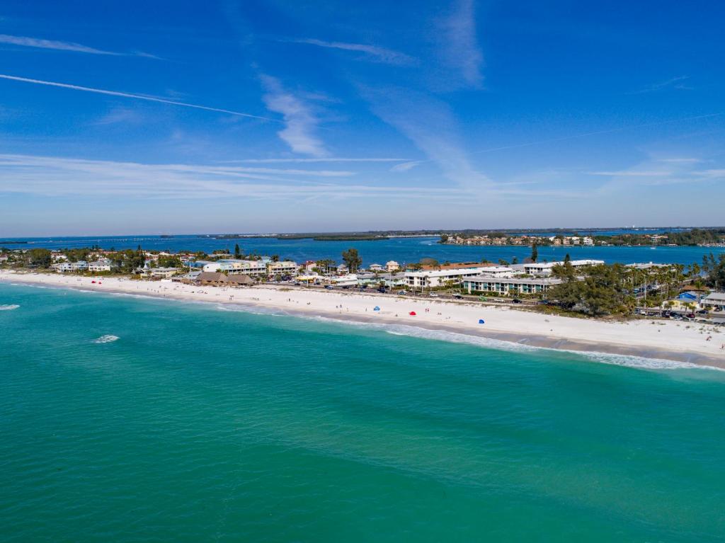 Anna Maria Island Beach Sands - image 3