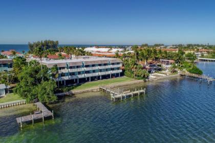 The Anna Maria Island Beach Palms 5B