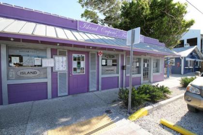 The Anna Maria Island Beach Palms 2B - image 2