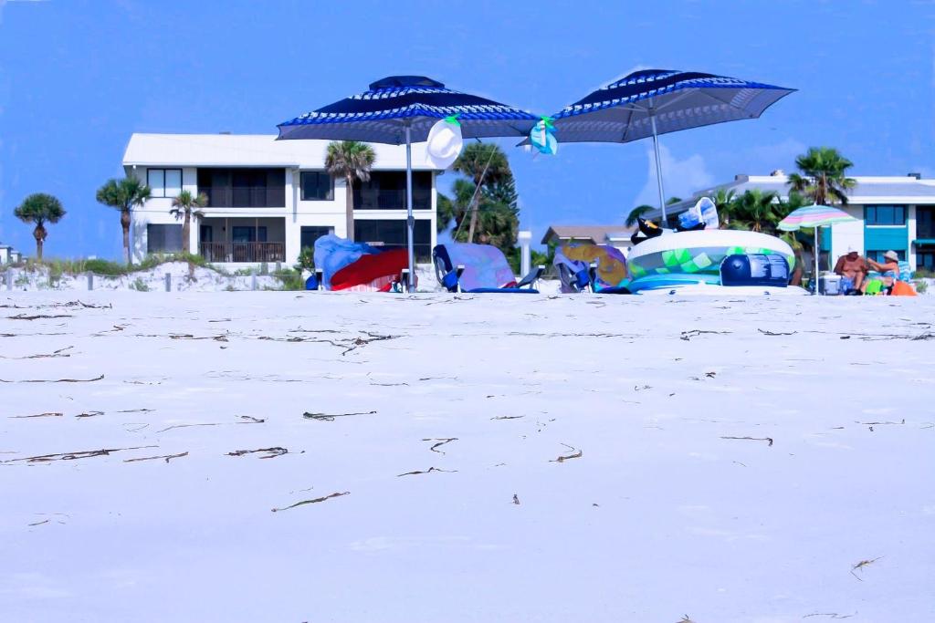 The Anna Maria Island Beach Sands 101 - main image