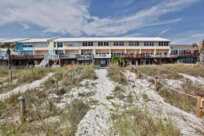 Beachside West Townhome - image 4