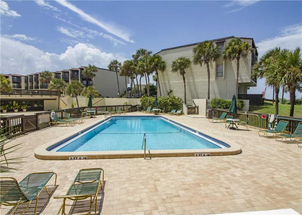 Island House E 225 2 Bedrooms Sleeps 4 Ocean View Pool Tennis WiFi - image 2