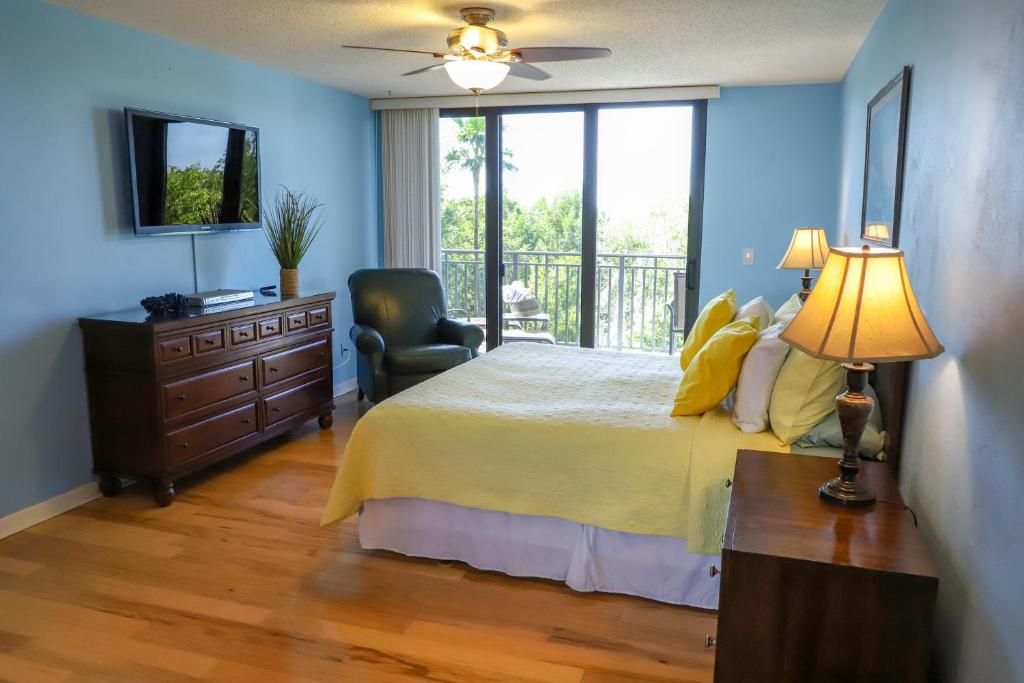 Luxury Key West Vacation Rental - image 4