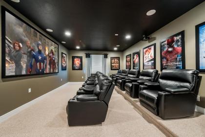 Vibrant Elite Home with Theater Room near Disney - 7605M - image 3